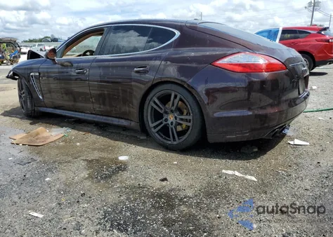2011 Porsche Panamera S z USA, uszkodzony, nr VIN WP0AB2A77BL062213
